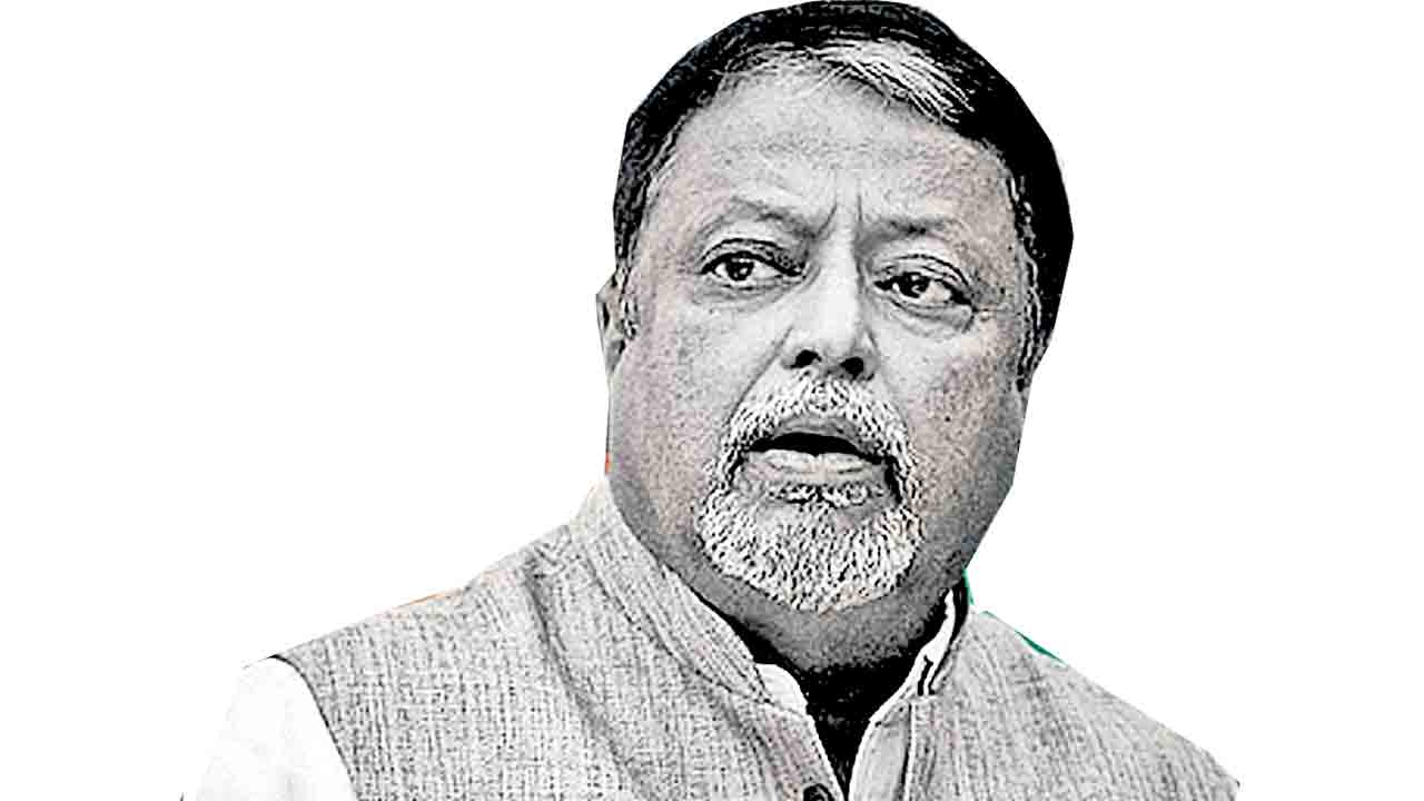 గోడదూకిన ఎమ్మెల్యేపై.. అనర్హత వేటు