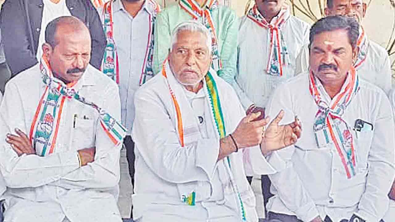 స్పీకర్‌ చట్టబద్ధమైన నిర్ణయం తీసుకోవాలి!