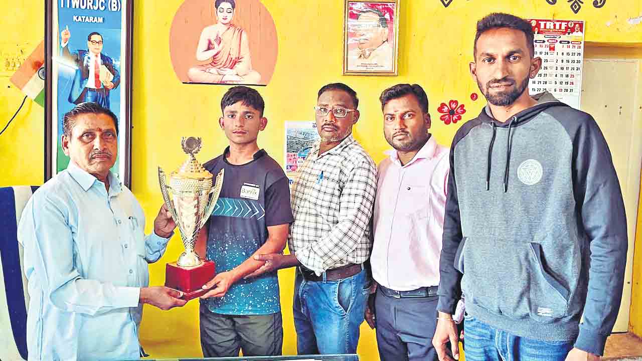 జాతీయ హ్యాండ్‌బాల్‌ పోటీలకు అజయ్‌