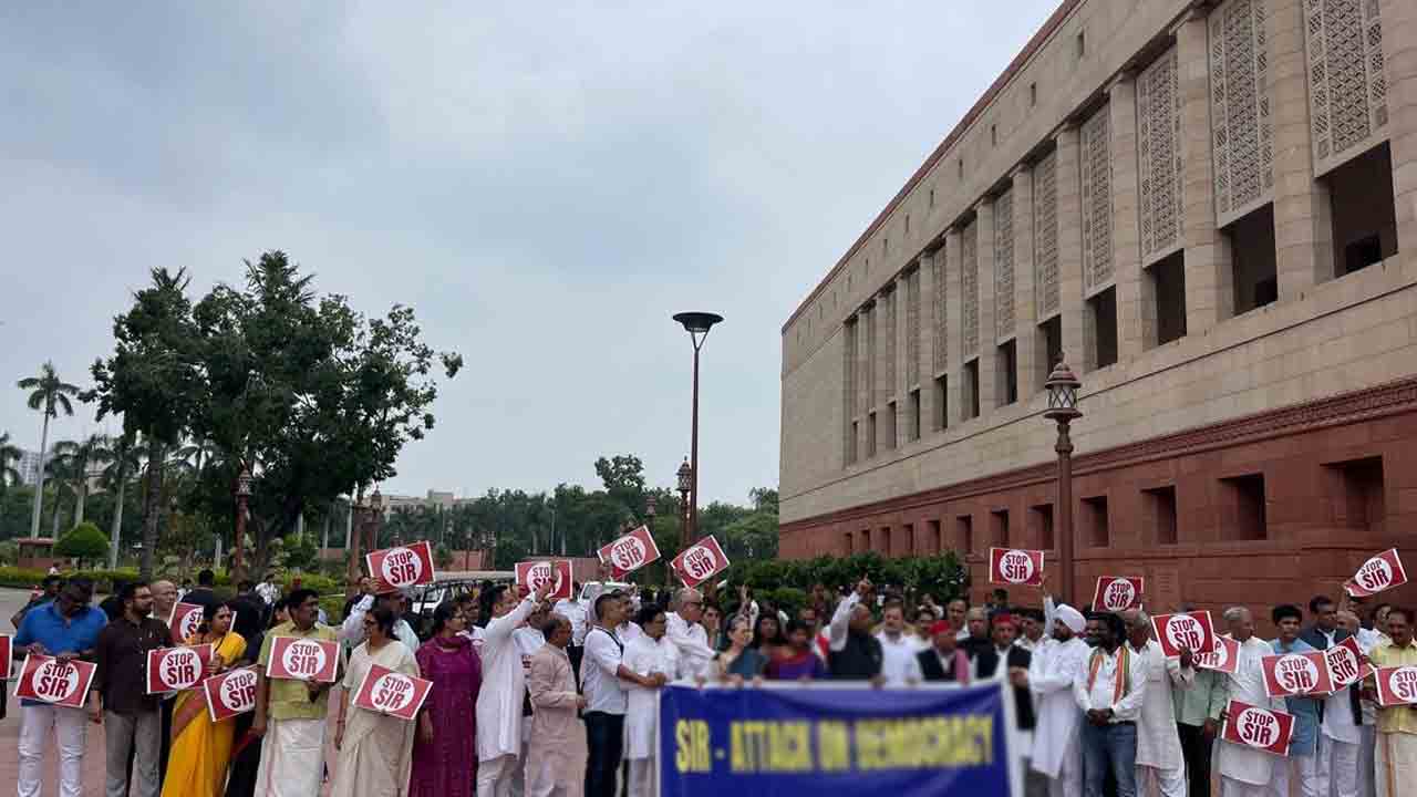 ‘సర్‌’పై 3 రాష్ట్రాల్లో నిరసనలు