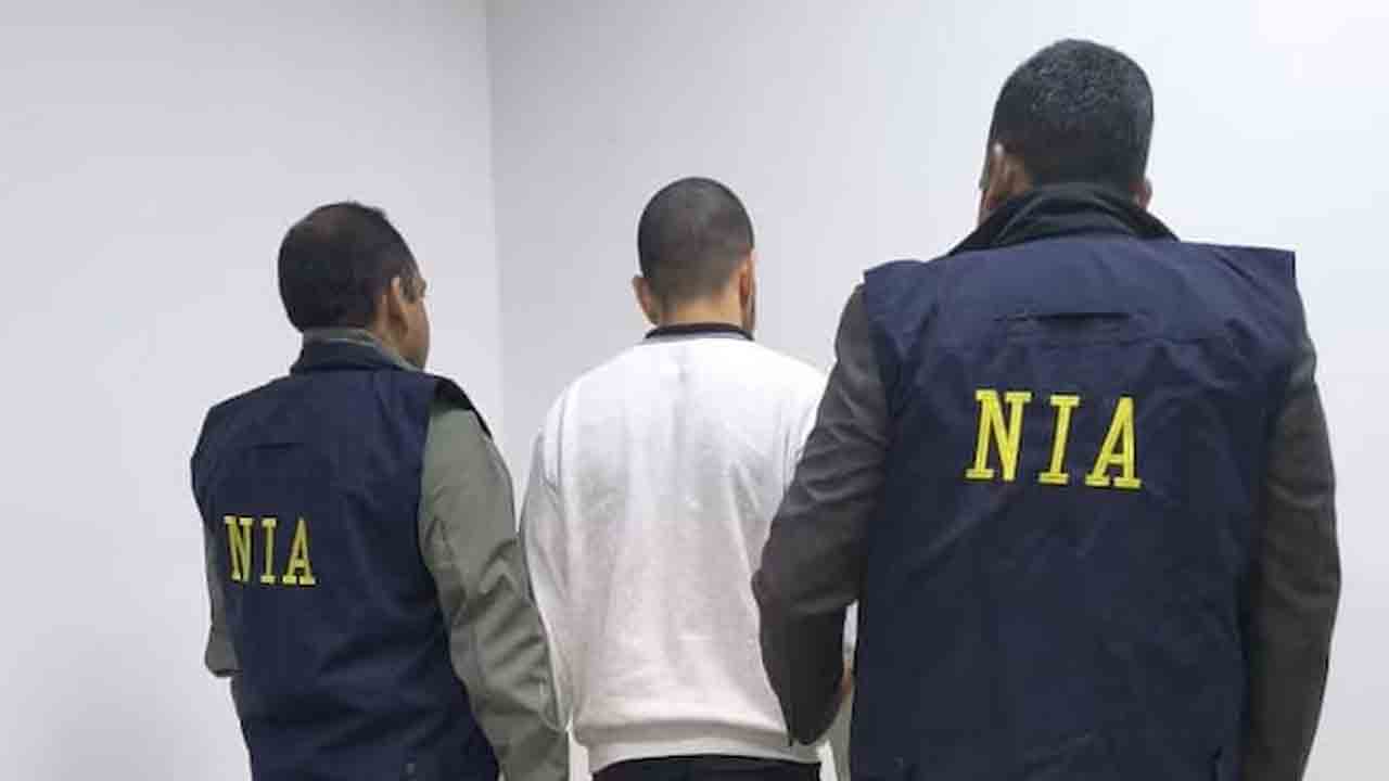 బిష్ణోయ్‌ గ్యాంగ్‌ సభ్యుడు అన్మోల్‌ అరెస్ట్‌