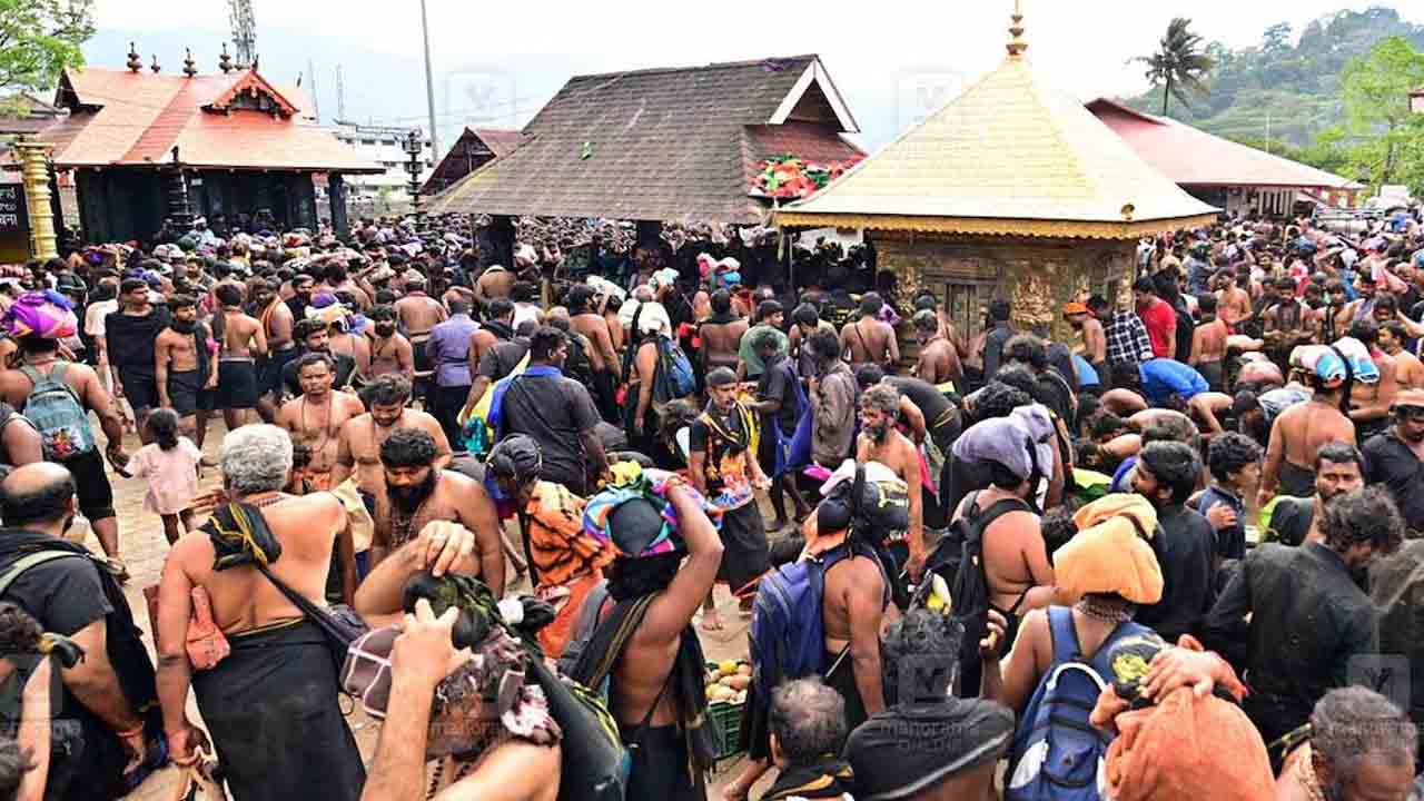 శబరిమలలో భక్తుల ప్రవేశంపై పరిమితి.. స్పాట్‌ బుకింగ్‌ రోజుకు 5 వేలే