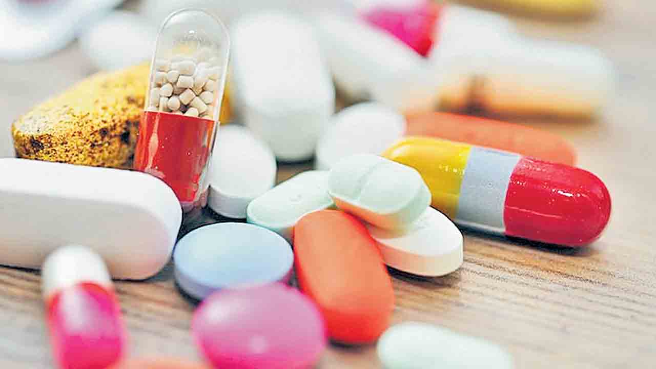 యాంటీబయాటిక్స్‌తో పెను ముప్పు.. 83 శాతం మందిలో మందులకు లొంగని బ్యాక్టీరియా