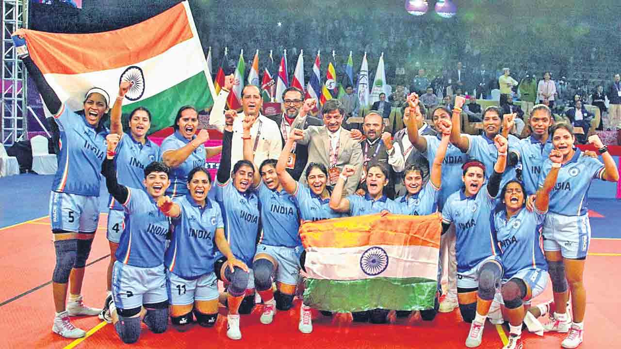 అమ్మాయిలు అదరహో.. కబడ్డీ ప్రపంచకప్‌ విజేత భారత్‌