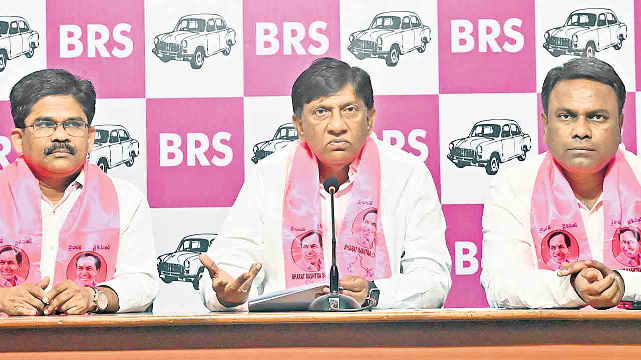 విజన్‌ ప్యానల్‌లో తెలంగాణ బిడ్డలు ఏరి?