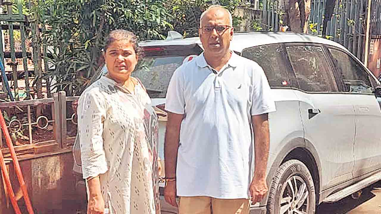 ఆర్థిక నేరాలకు పాల్పడిన సతీశ్‌ దంపతుల అరెస్టు