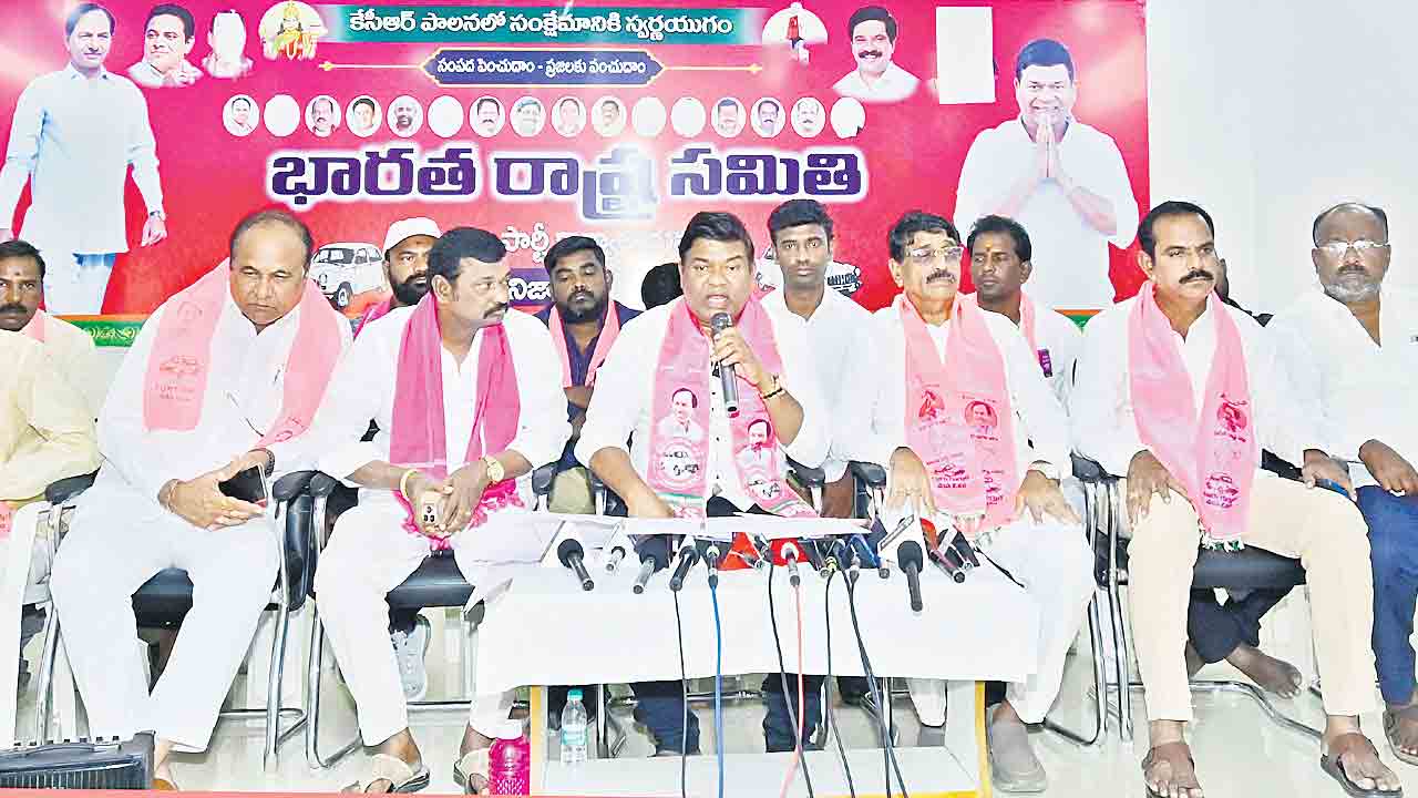 ప్రభుత్వానిది కక్ష సాధింపు