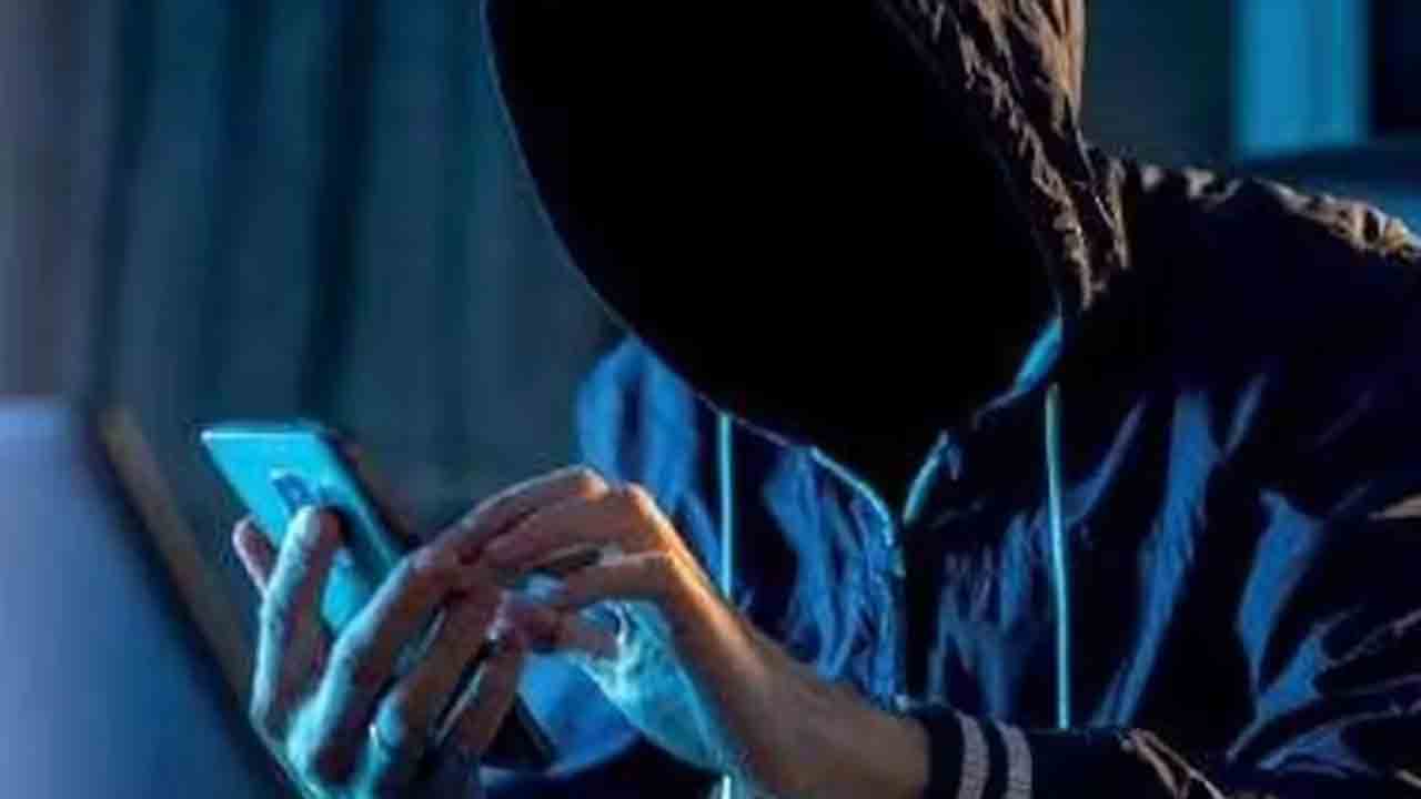 మొబైల్‌ నంబర్‌ చేంజ్‌ స్కామ్‌తో జాగ్రత్త