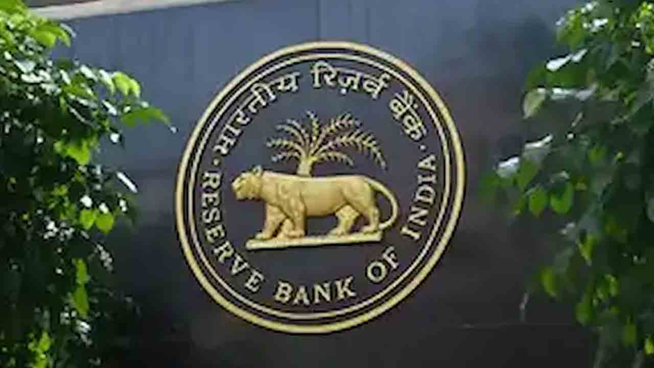 మరో 1,000 కోట్లు ప్లీజ్‌!