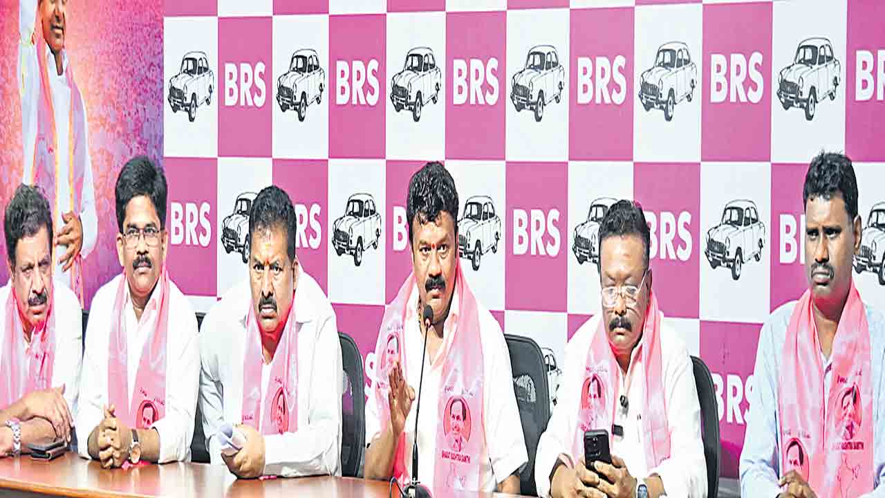 బీసీ కోటా.. బీఆర్‌ఎస్‌ కొట్లాట