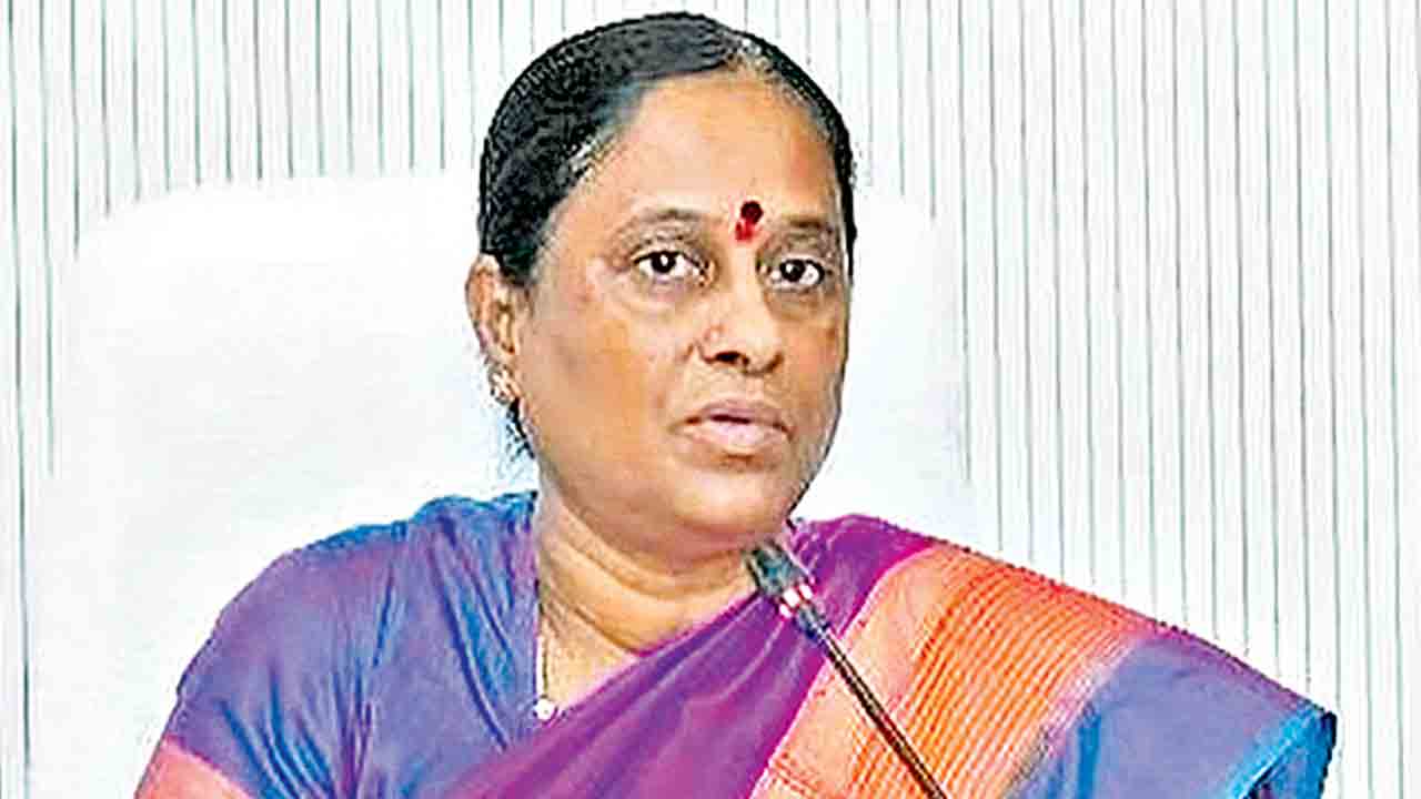 టెక్నాలజీతో వన్యప్రాణుల రక్షణ ; కొండా సురేఖ