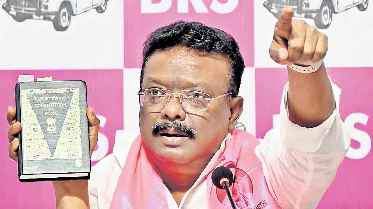 దమ్ముంటే ఆ 10 మందిని అనర్హులుగా ప్రకటించు