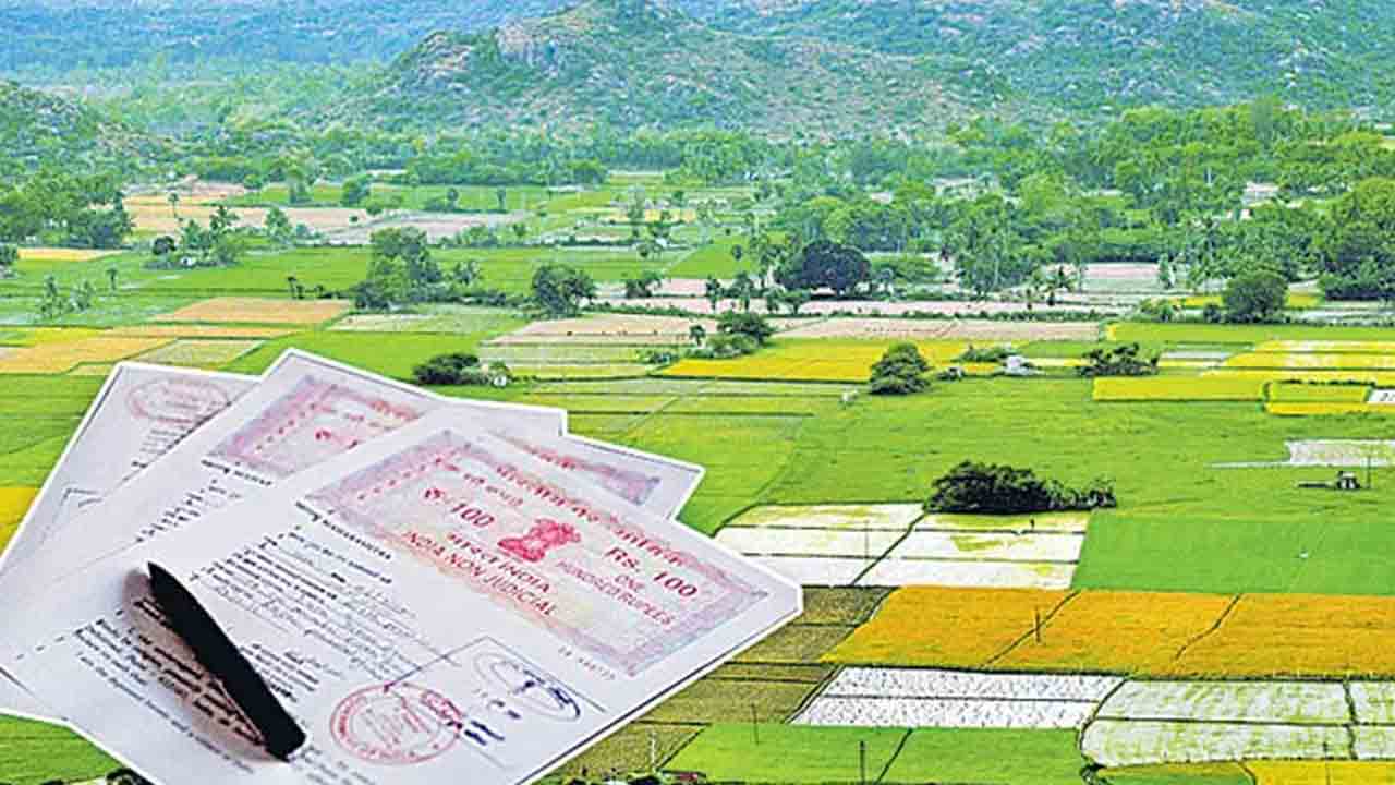 అసైన్డ్‌ భూమిలో అనుచరుడి పాగా!.. భూపాలపల్లి జిల్లాలో యథేచ్ఛగా భూఆక్రమణ