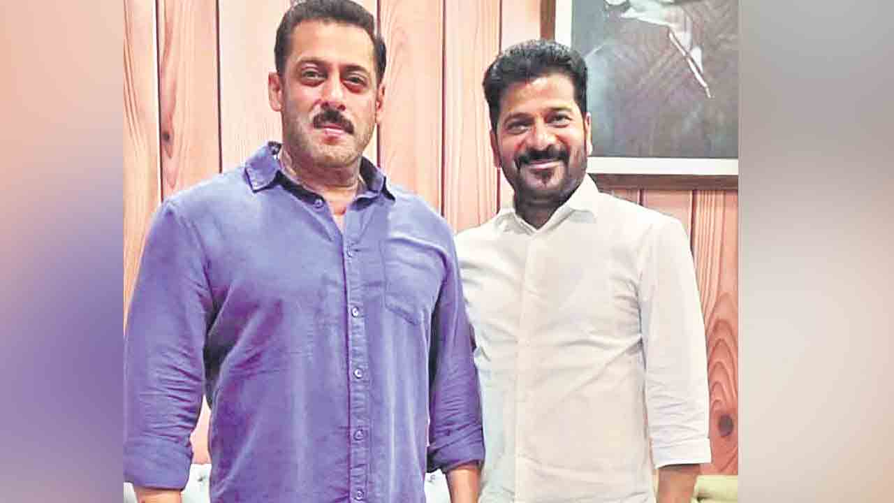 పరువు తీసిన రేవంత్!