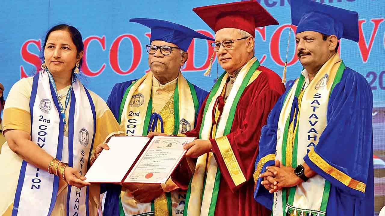 నిరంతర అభ్యాసమే విజయానికి మార్గం