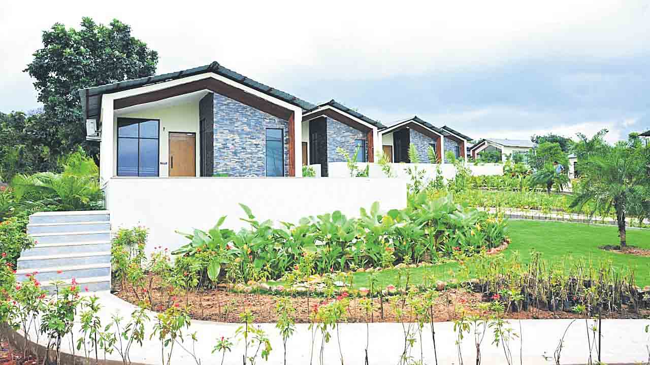 కేసీఆర్ కట్టించిన కాటేజీలు రెడీ