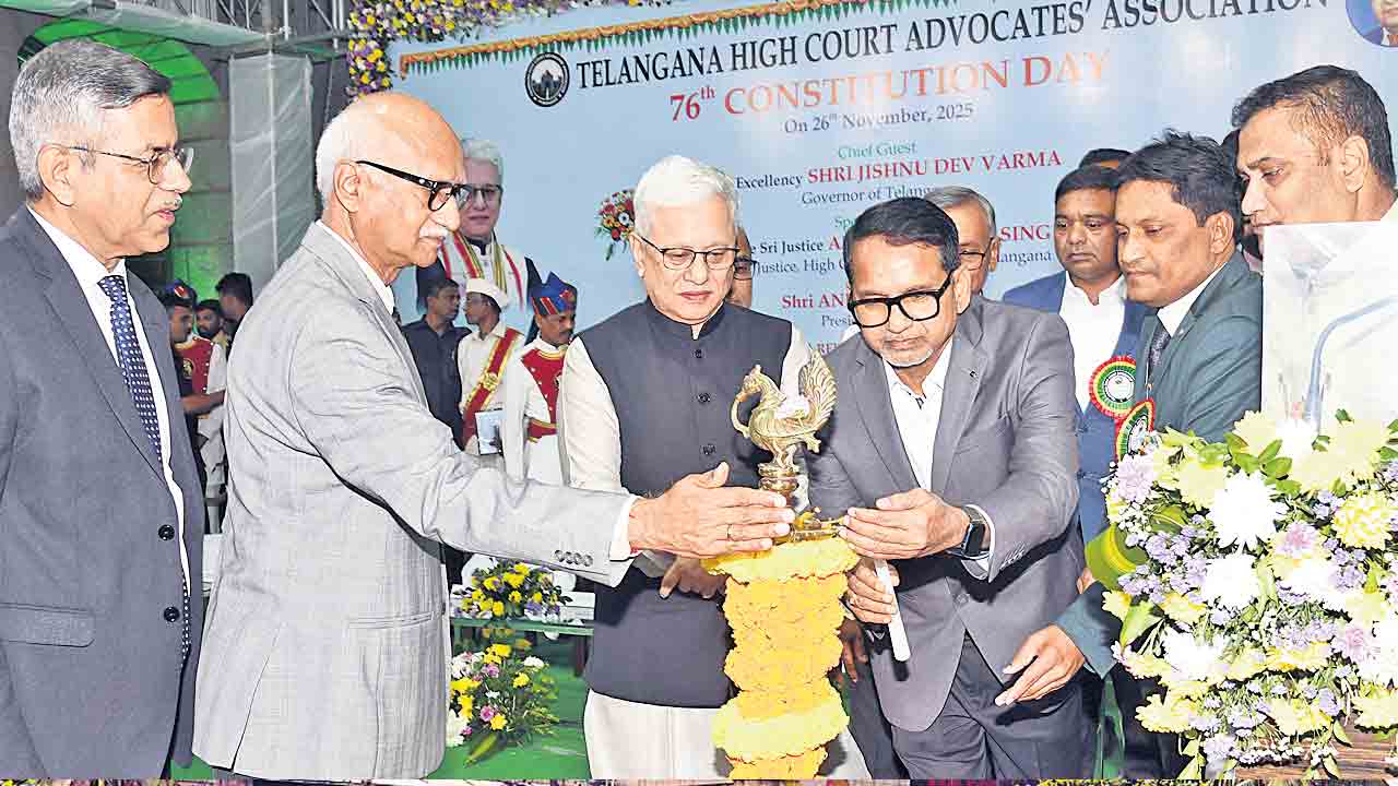 రాజ్యాంగం వల్లే తెలంగాణ రాష్ట్రం