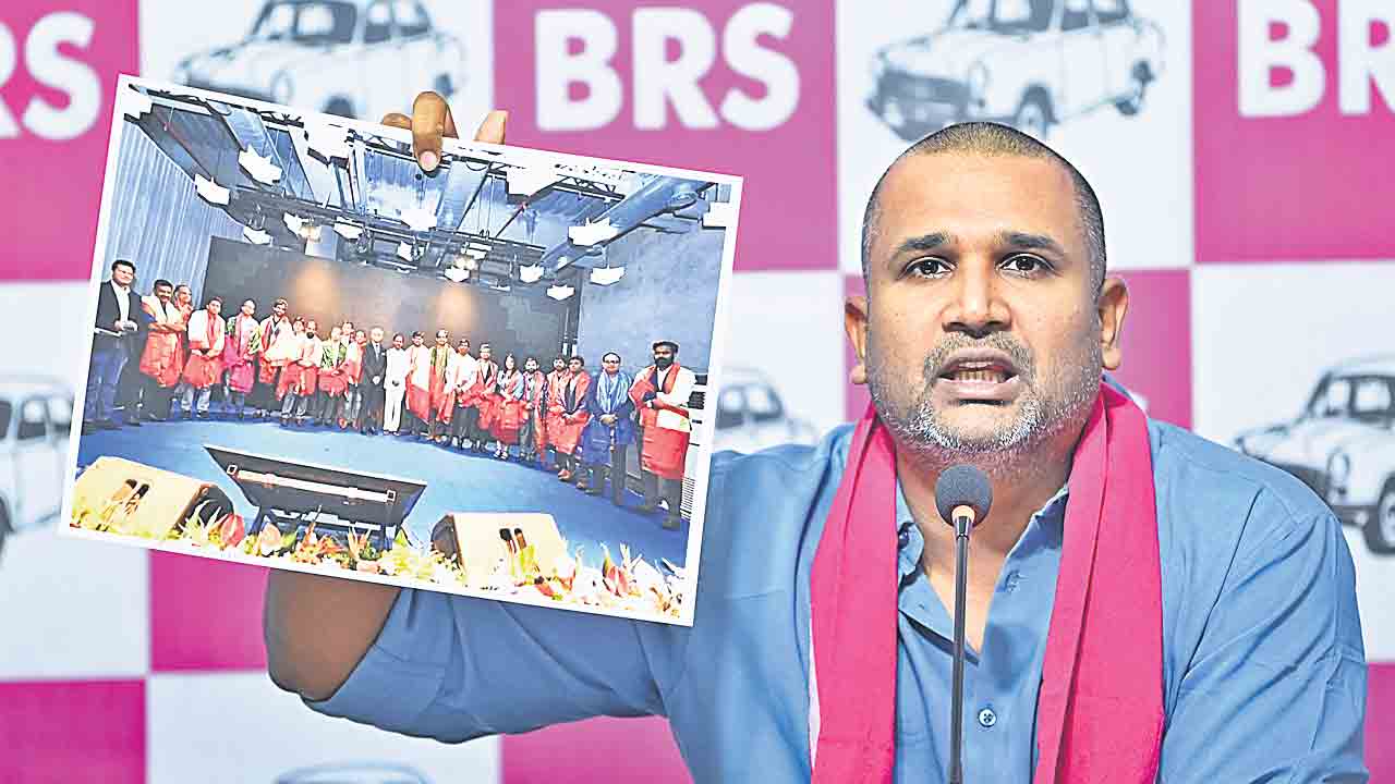 కాంగ్రెస్‌, బీజేపీ కలిసే కేటీఆర్‌పై కుట్ర