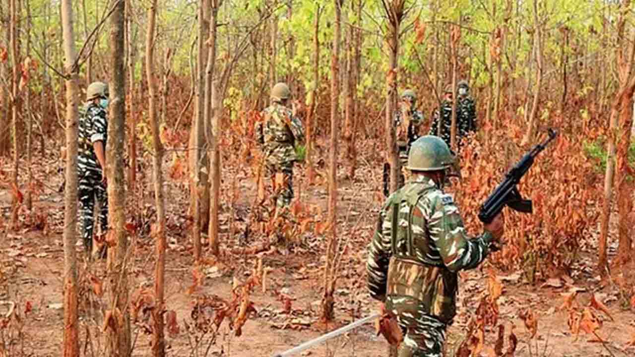 ఆరుగురు మావోయిస్టుల ఎన్‌కౌంటర్‌