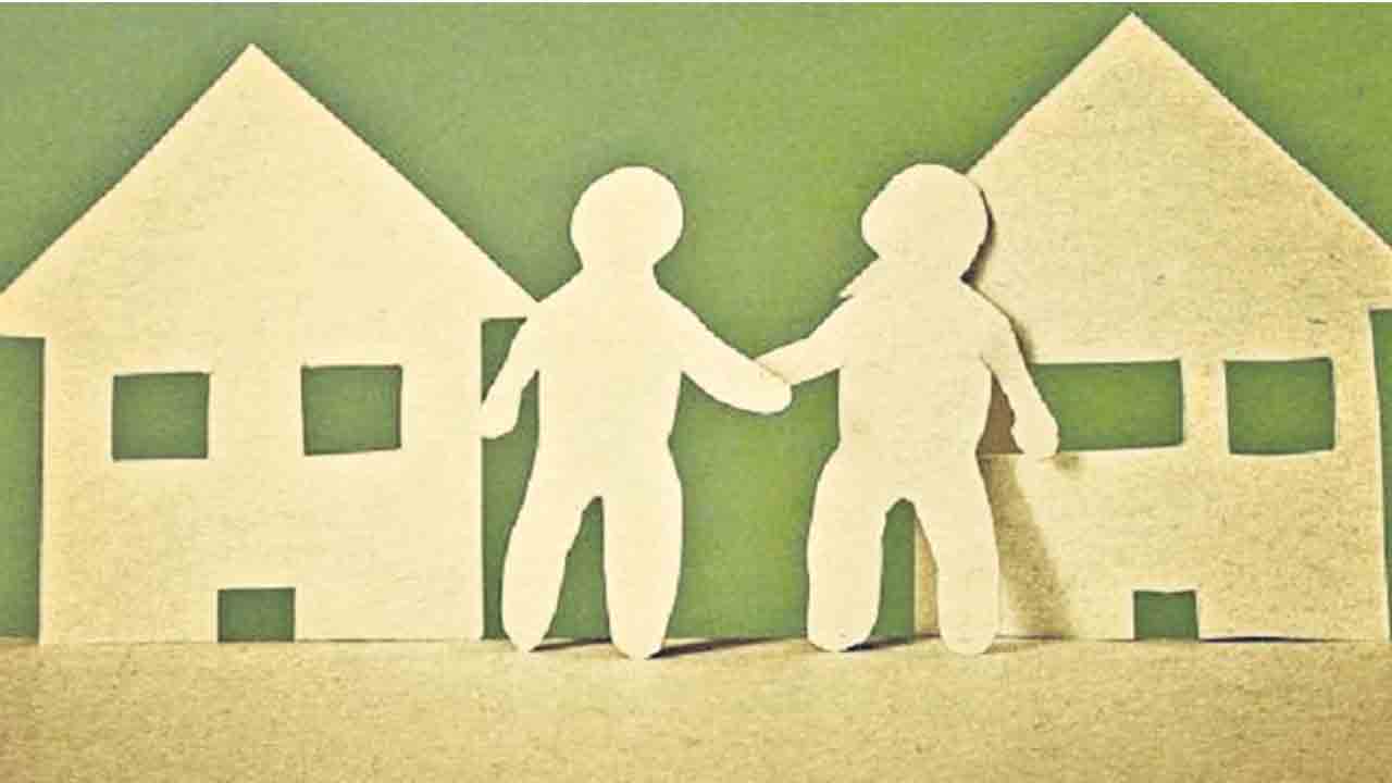 పొరుగిల్లు.. పోరు కోసం కాదు!