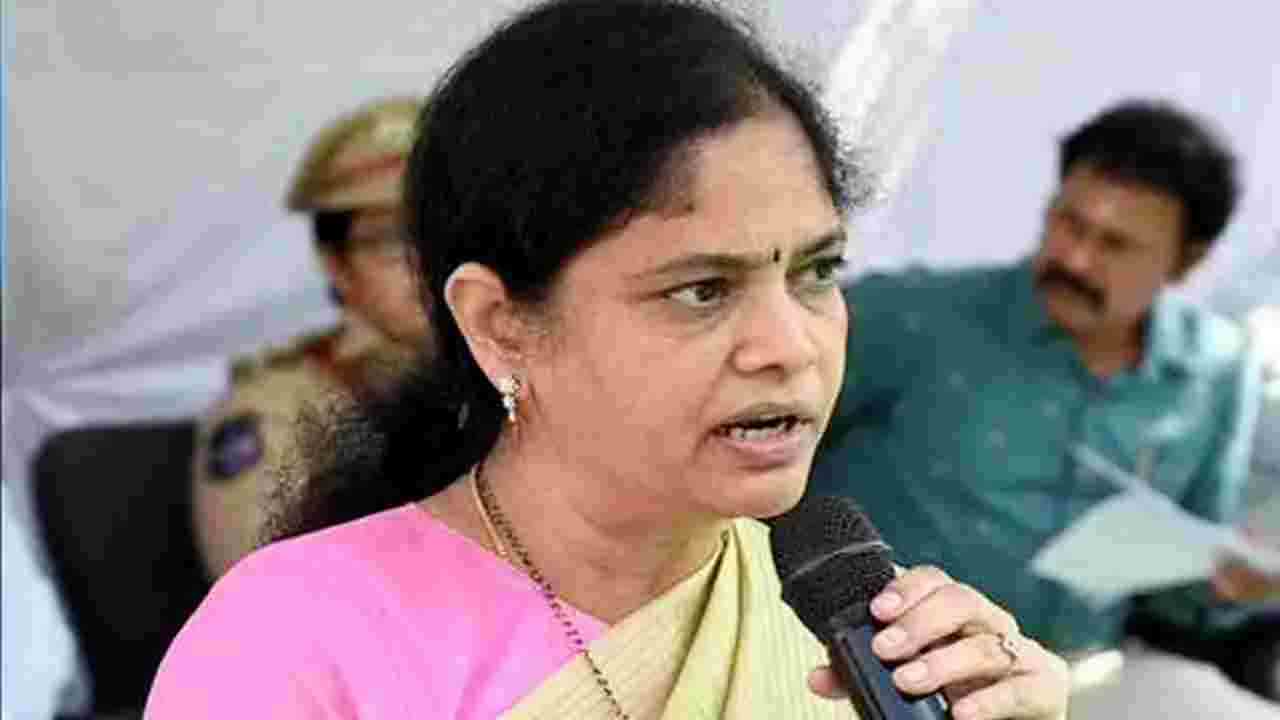 మహిళా జర్నలిస్టులను వేధిస్తే కఠిన చర్యలే