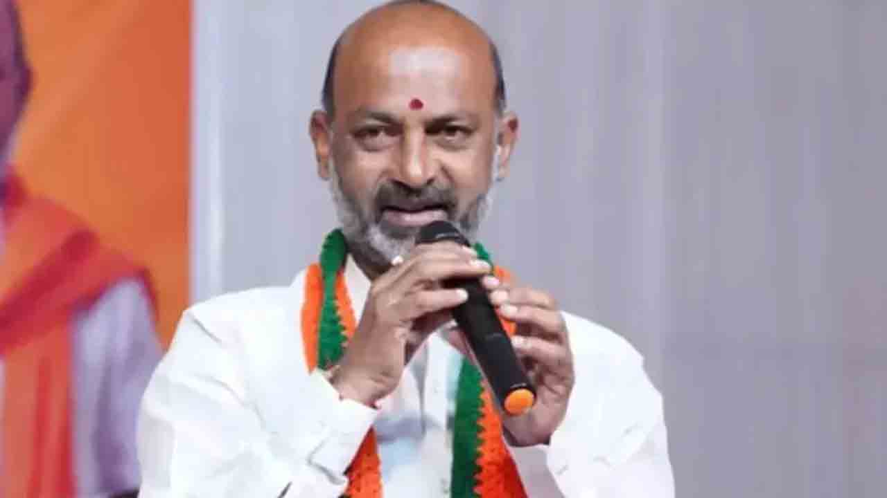 హైడ్రా బాధితులది దొంగ ఏడుపు