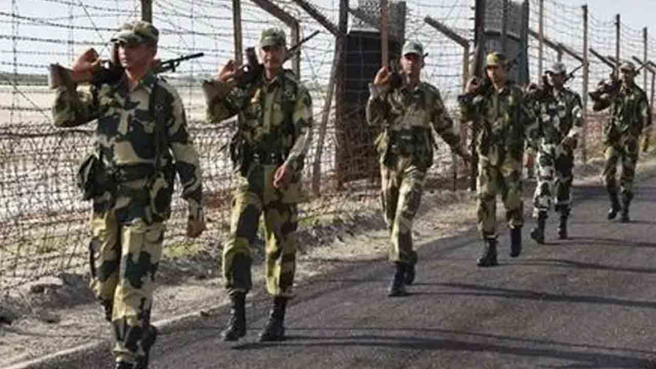 సరిహద్దుకు దూరంగా 72 పాక్‌ ఉగ్ర స్థావరాలు