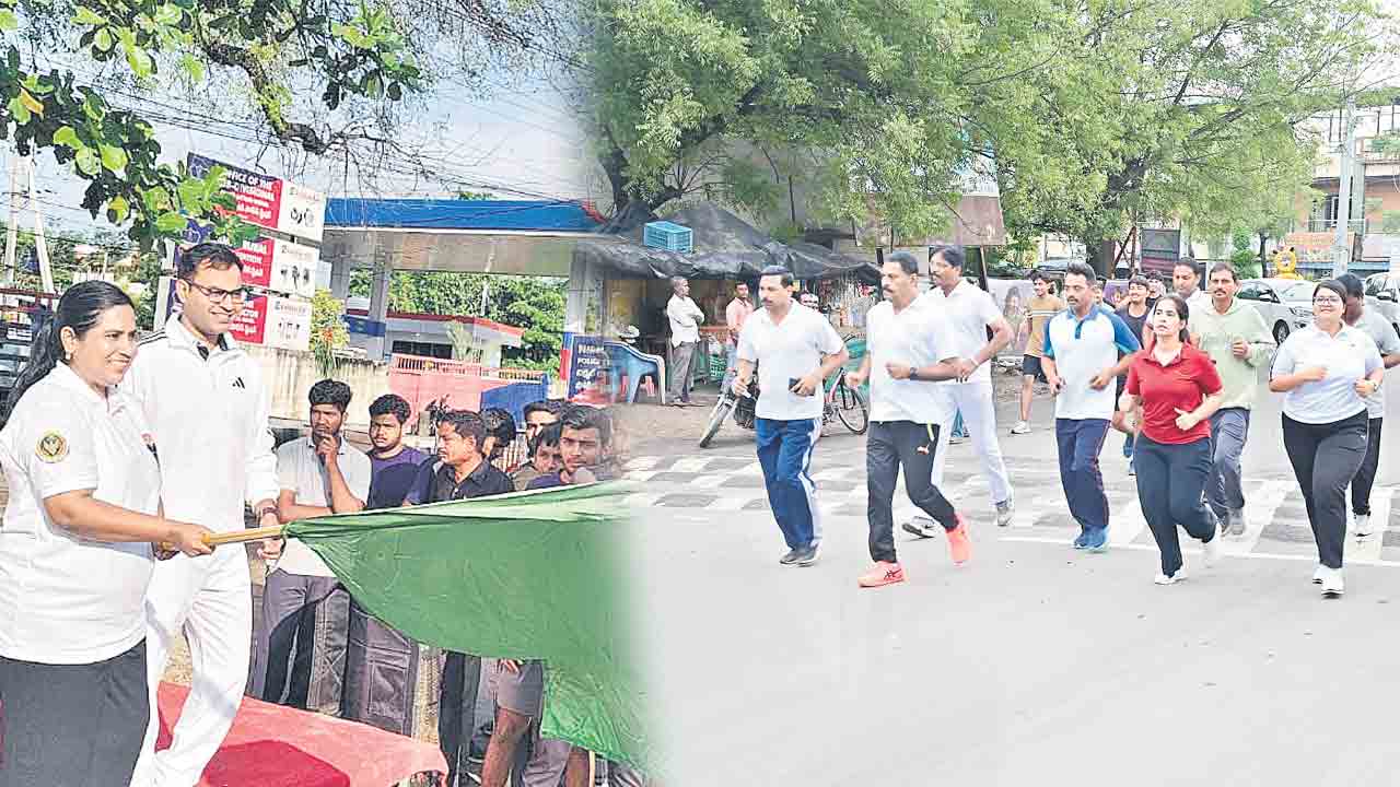 ఆదర్శనీయుడు వల్లభాయ్‌ పటేల్‌.. ఆదిలాబాద్‌, నిర్మల్‌ జిల్లాల్లో ఉత్సాహంగా రన్‌ ఫర్‌ యునిటీ