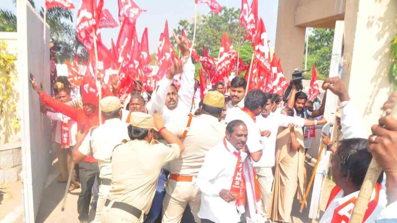 అన్నదాతలను ఆదుకోవడంలో మంత్రులు విఫలం