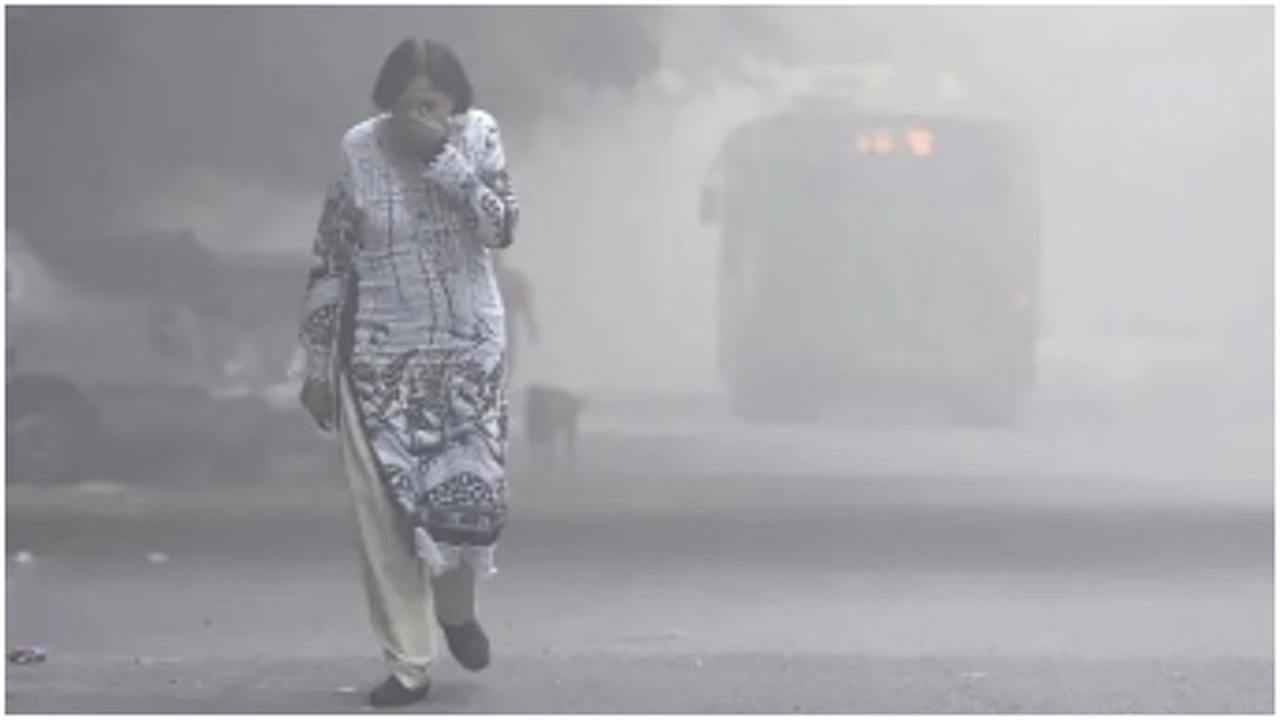 Delhi Air Pollution | వాయు కాలుష్యంతో పెరిగిన శ్వాసకోశ సమస్యలు.. అడ్వైజరీ జారీ చేసిన కేంద్ర ఆరోగ్యమంత్రిత్వశాఖ..!
