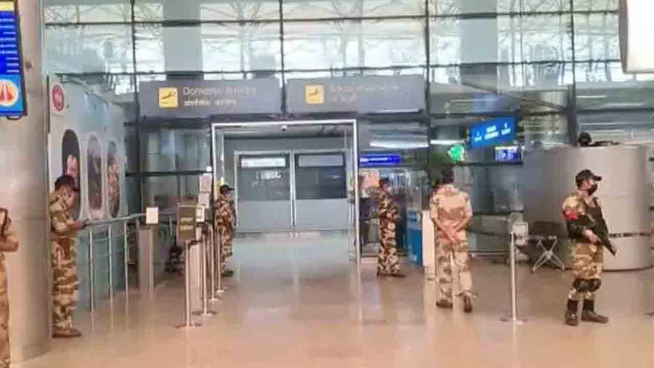 Bomb Threat | శంషాబాద్‌ ఎయిర్‌పోర్టుకు మరోసారి బాంబు బెదిరింపులు