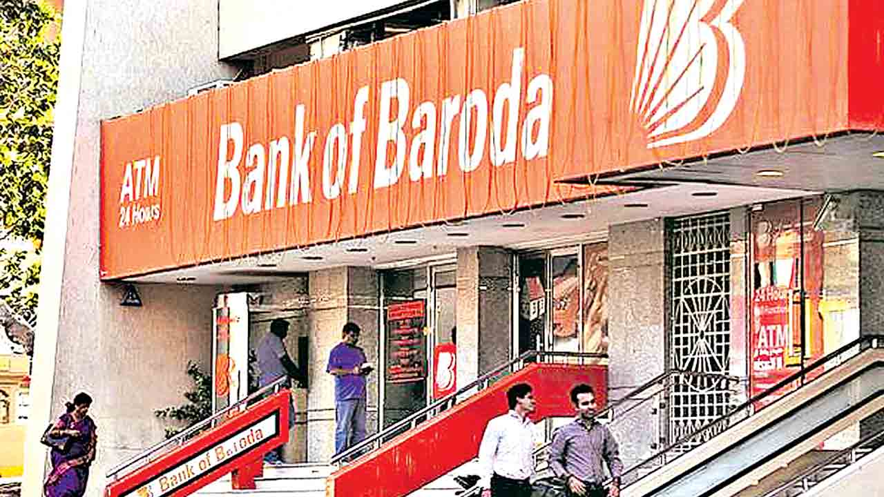 బీవోబీ లాభంలో 8 శాతం క్షీణత