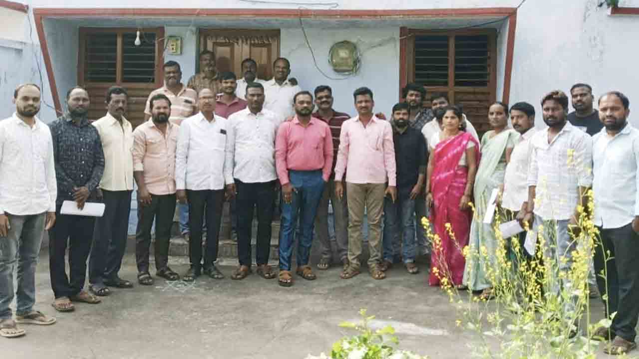 BRS  Supporters | బీఆర్ఎస్ మద్దతుదారులను అత్యధిక మెజార్టీతో గెలిపించుకోవాలి