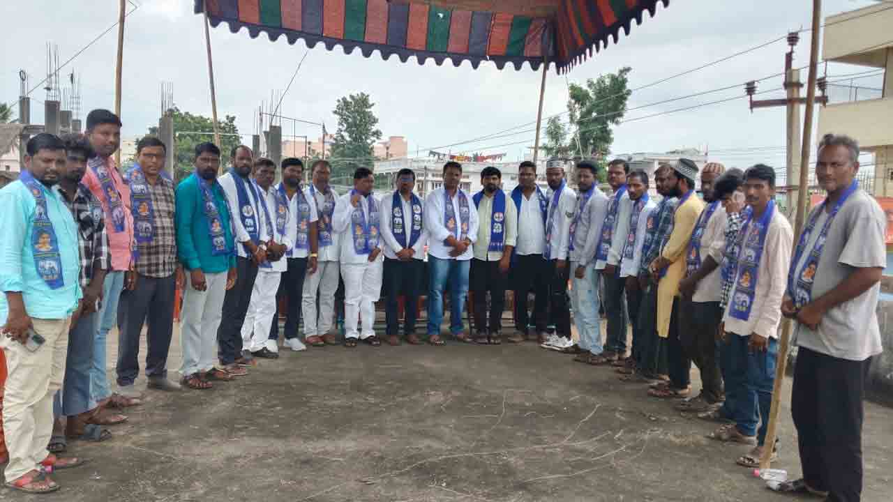 BSP | బీఎస్పీలో చేరిన ఆటో యూనియన్‌ నాయకుడు