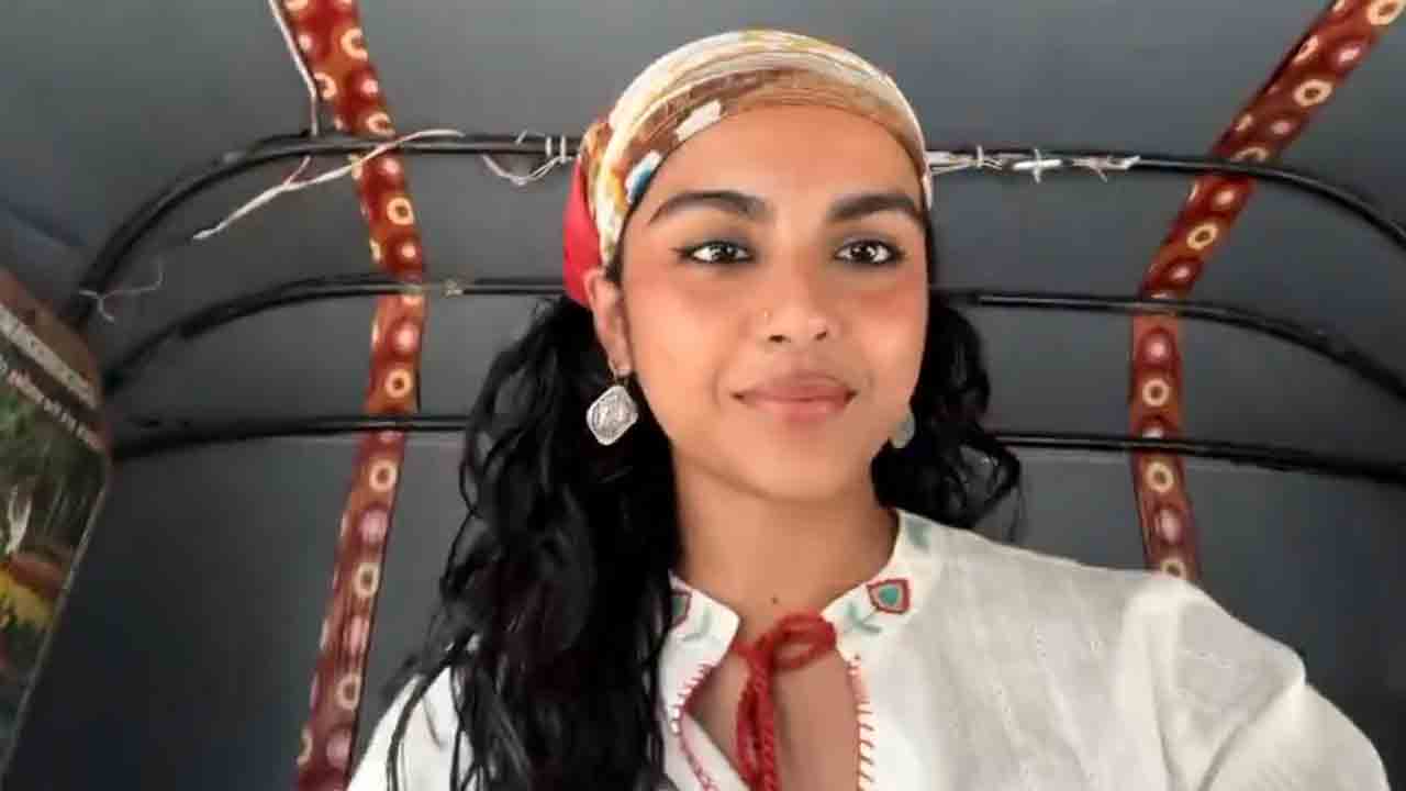 Makeup ate today | రెండు సెకన్ల వీడియోకి 108 మిలియన్ల వ్యూస్‌.. ఎవరీ వైర‌ల్ బ్యూటీ.?