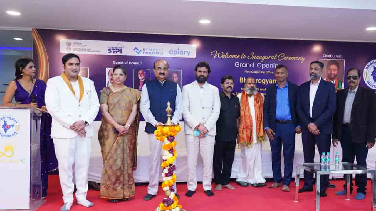 Dr. Dilip Bhanushali | వైద్య రంగంలో ఆటోమేటెడ్ హెల్త్ మానిటరింగ్ కొత్త దిశకు శ్రీకారం: డాక్టర్ దిలీప్ భానుశాలి