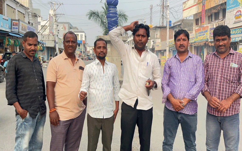 Bhoodan Pochampally : 'బీసీల‌కు ప‌ద‌వులిస్తే జీర్ణించుకోలేని మంత్రి కోమ‌టిరెడ్డి'