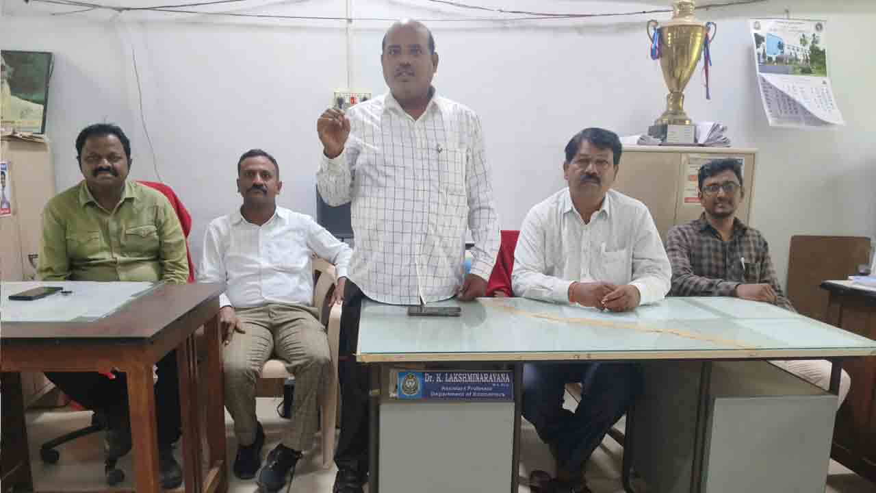 Chalo Osmania | చలో ఉస్మానియా యూనివర్సిటీని జయప్రదం చేయండి : డాక్టర్‌ శ్రీధర్‌ కుమార్‌ లోధ్‌