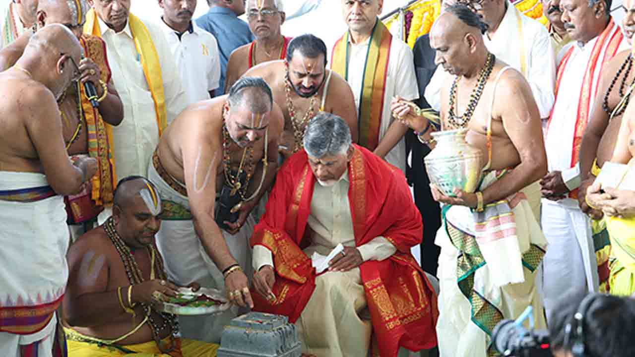 Chandrababu | దేవతల రాజధాని అమరావతిలా ఏపీ రాజధాని శ్రీవారి ఆలయం : చంద్రబాబు