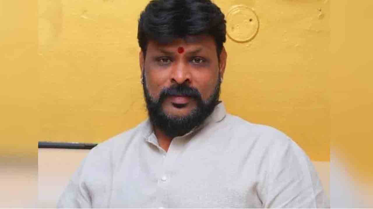 Chikoti Praveen | బిడ్డా రాజమౌళి హిందూ సమాజానికి వెంటనే క్షమాపణలు చెప్పు : బీజేపీ నేత చీకోటి ప్రవీణ్