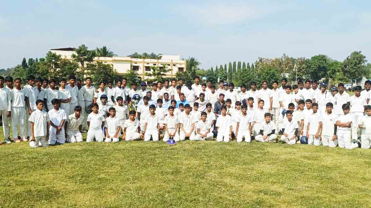 Talented players | ప్రతిభ కనబరిచే క్రీడాకారులకు తుది జట్టులో స్థానం : కార్యదర్శి చాగంటి శ్రీనివాస్