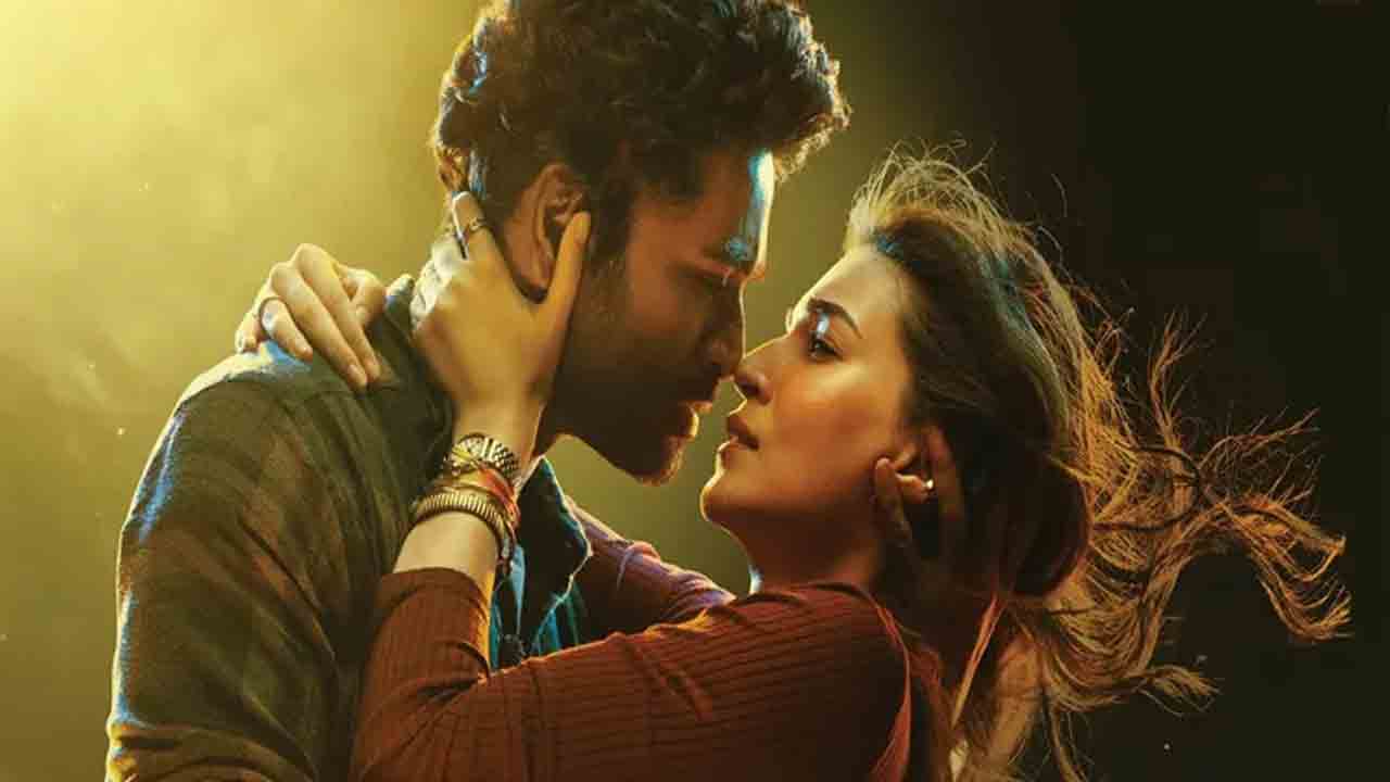 ధనుష్‌ అమరకావ్యం