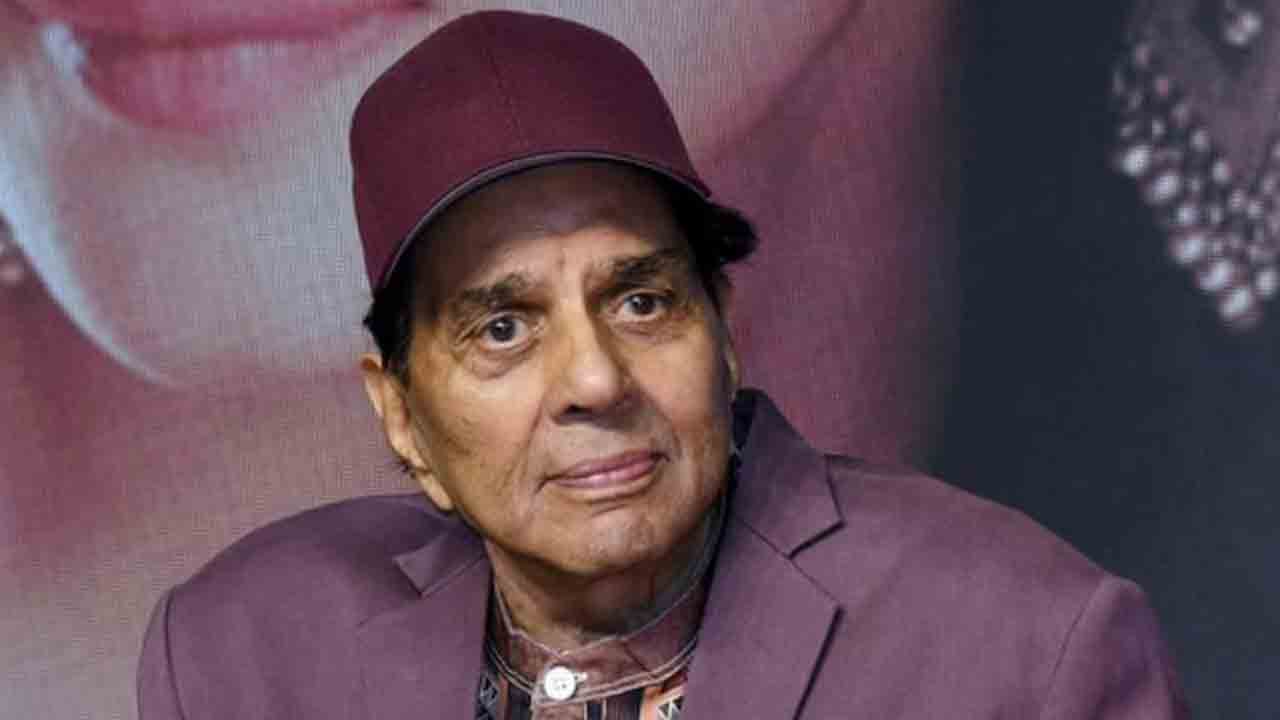 Dharmendra | శ్వాస తీసుకోవడంలో ఇబ్బంది.. ఆసుప‌త్రిలో చేరిన‌ బాలీవుడ్ నటుడు ధ‌ర్మేంద్ర‌