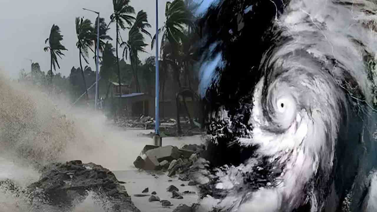 Ditva Cyclone | తుపాను ప్రభావిత జిల్లాల అధికారులు అలెర్టుగా ఉండాలి : ఏపీ సర్కార్‌ ఆదేశాలు