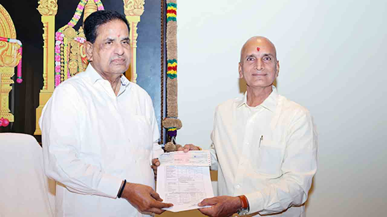 Donations | టీటీడీ వేంకటేశ్వర అన్న ప్రసాదం ట్రస్టుకు రూ.కోటి విరాళం