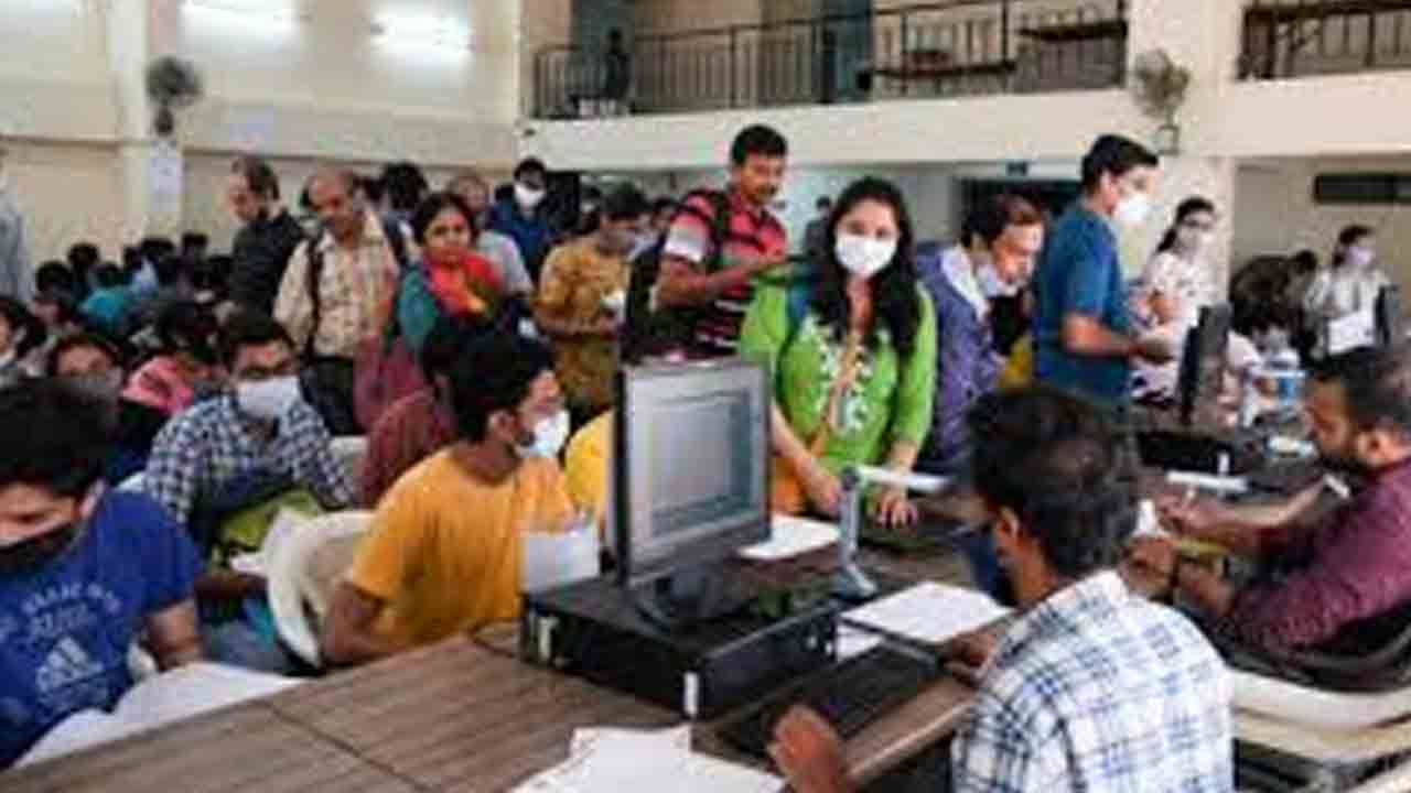 కేజీబీవీల్లో ప్రవేశాలకు ఇకపై పరీక్ష?.. వచ్చే ఏడాది నుంచి అమలు