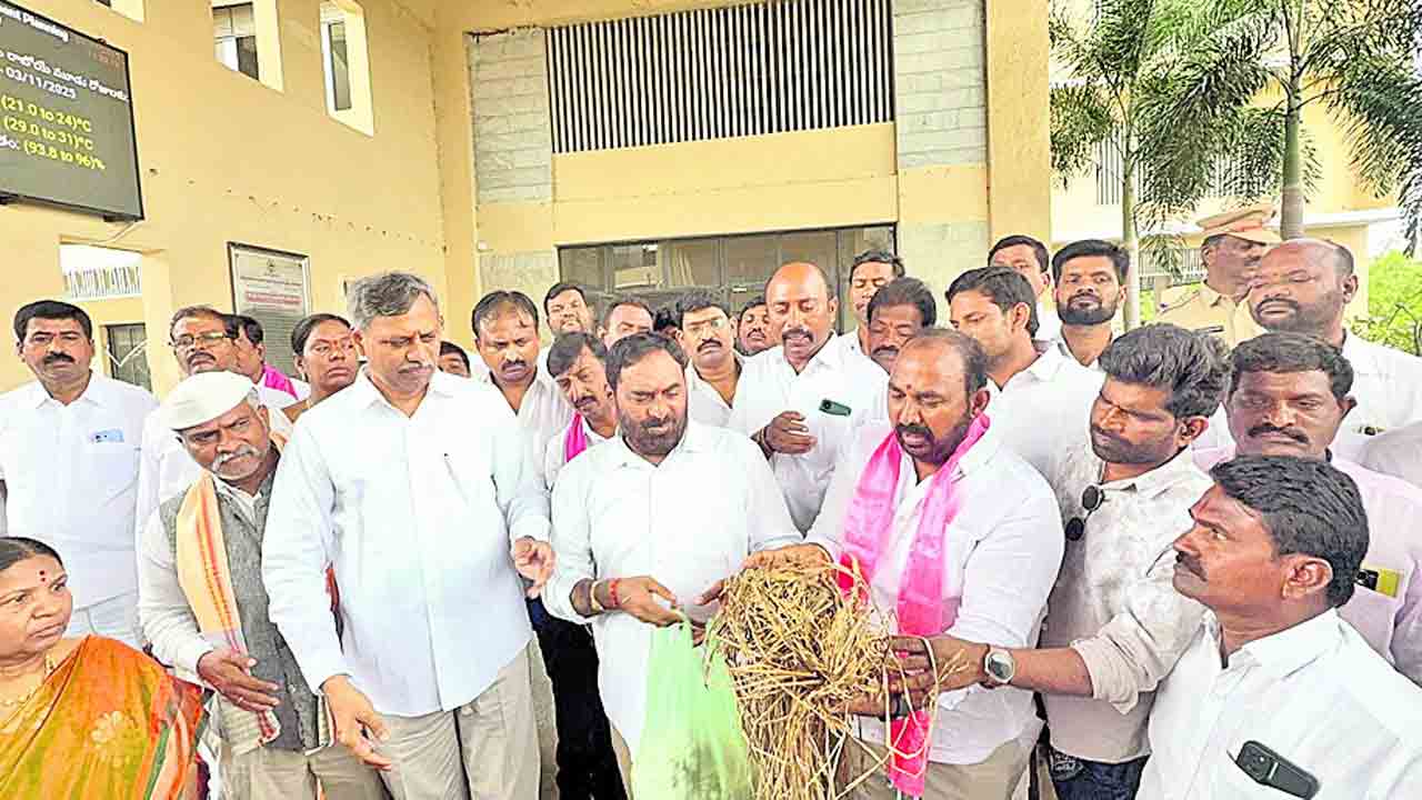 కాంగ్రెస్‌ సర్కార్‌కు బీఆర్‌ఎస్‌ డెడ్‌లైన్‌..