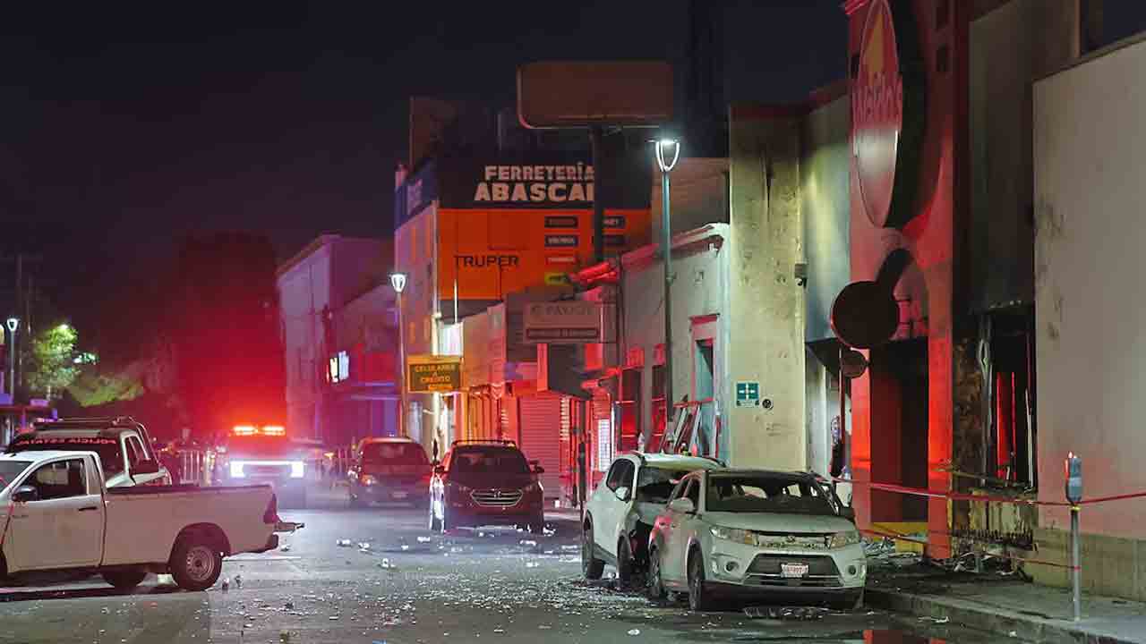 Mexico explosion | సూపర్‌ మార్కెట్‌లో భారీ పేలుడు.. 23 మంది దుర్మరణం