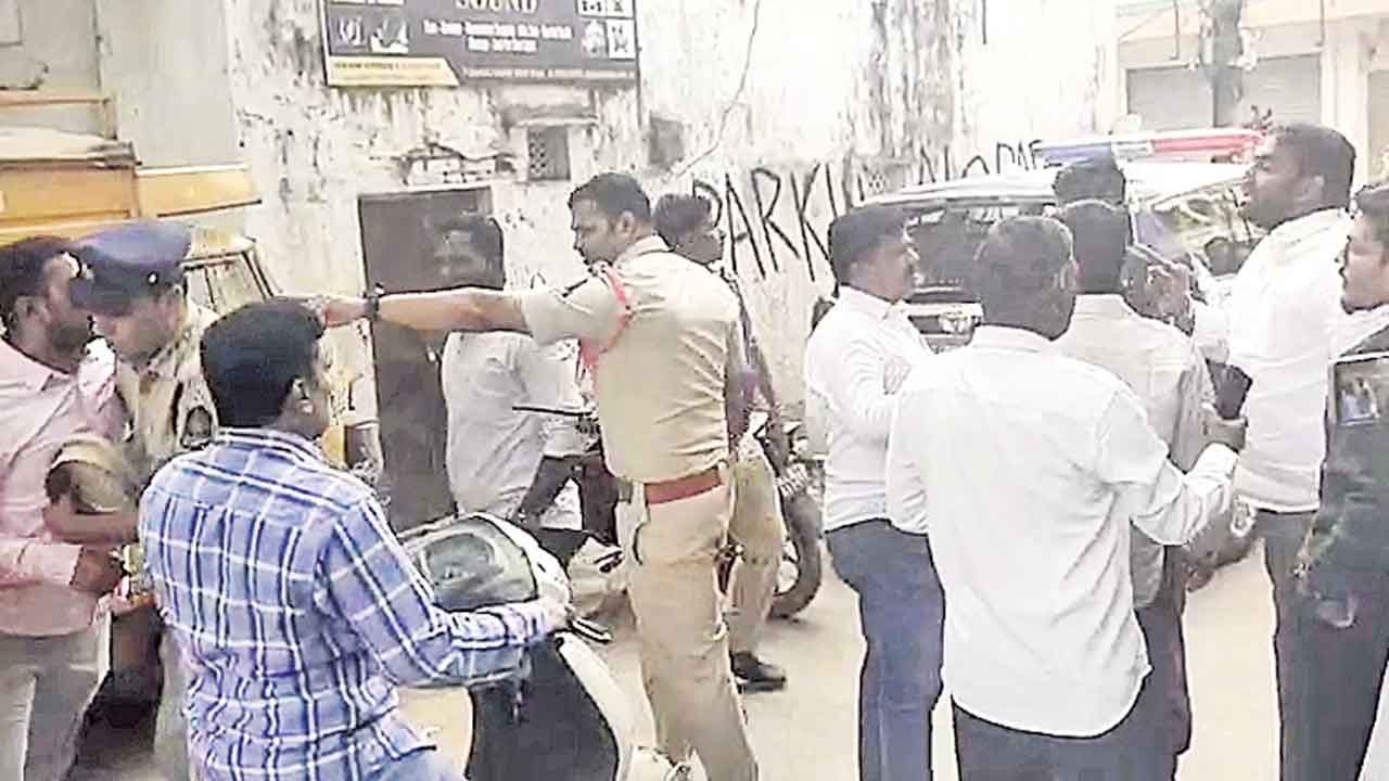 కాంగ్రెస్‌కు సలాం!