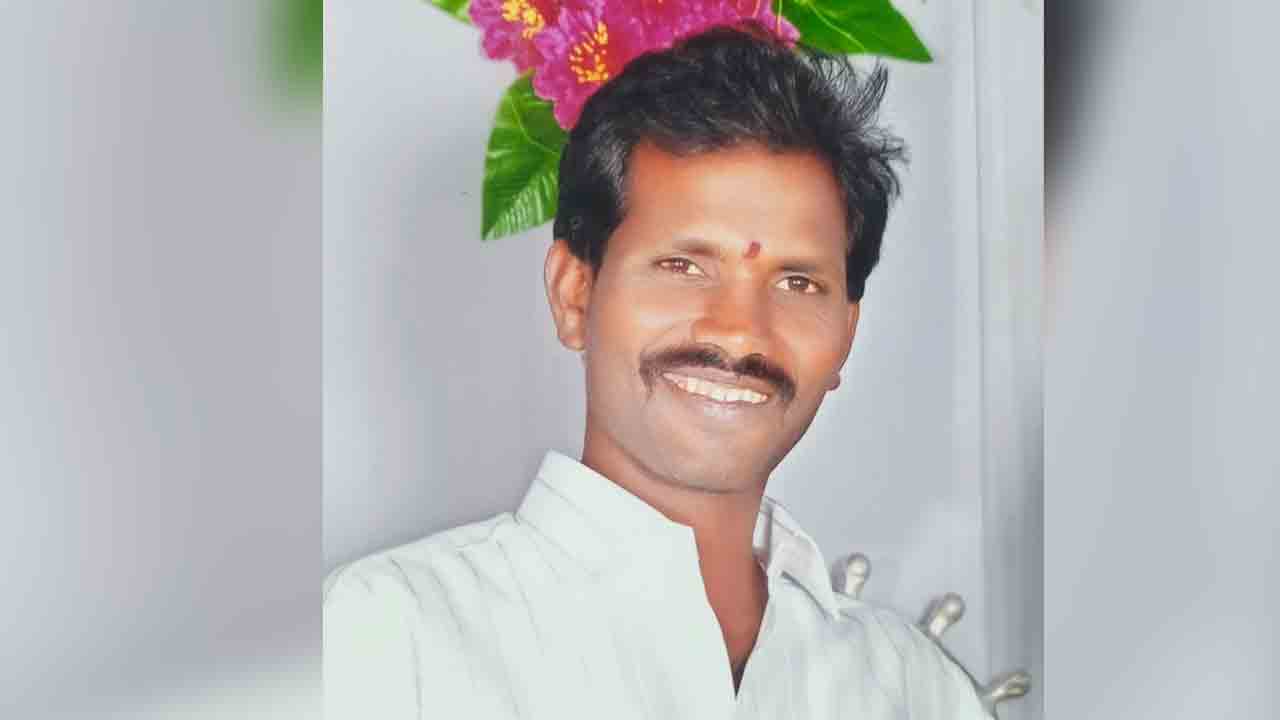 కూతురు ఇతర కులస్తుడిని ప్రేమించిందని..